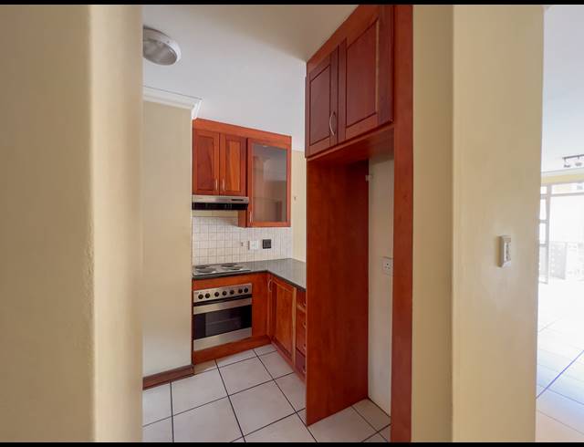2 BEDROOM APARTMENT RENTED IN HATFIELD